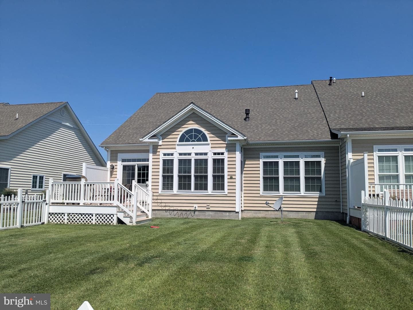 1178 Kestrel Way photo 10