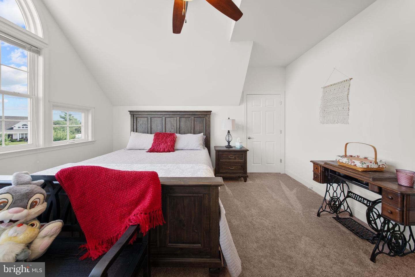 1178 Kestrel Way photo 34