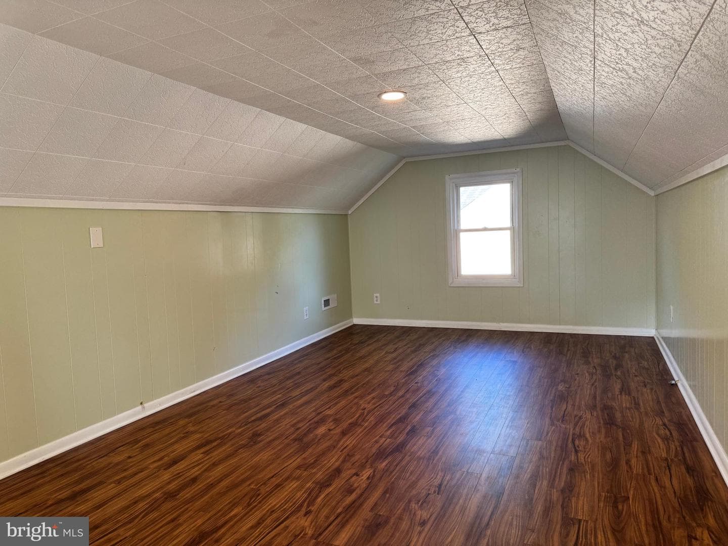 923 Preston Street photo 30