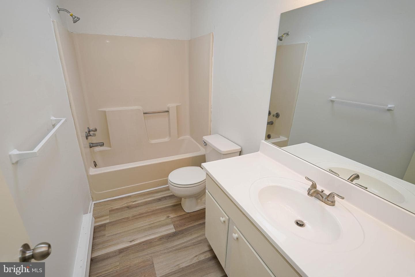915 Green Mor Avenue photo 26