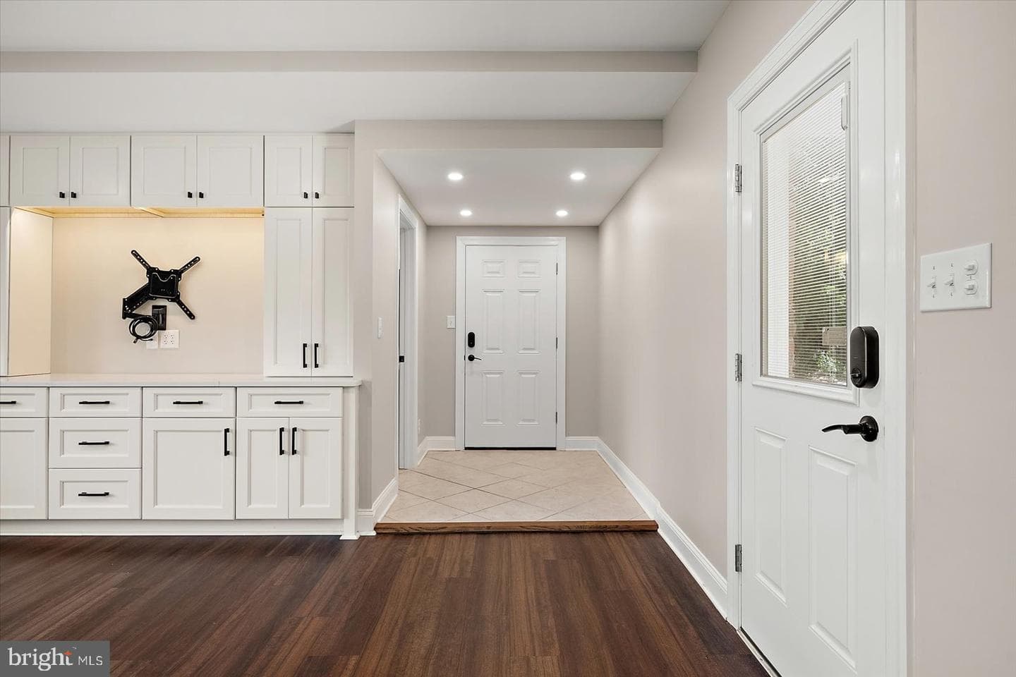 1105 Riverside Drive photo 29