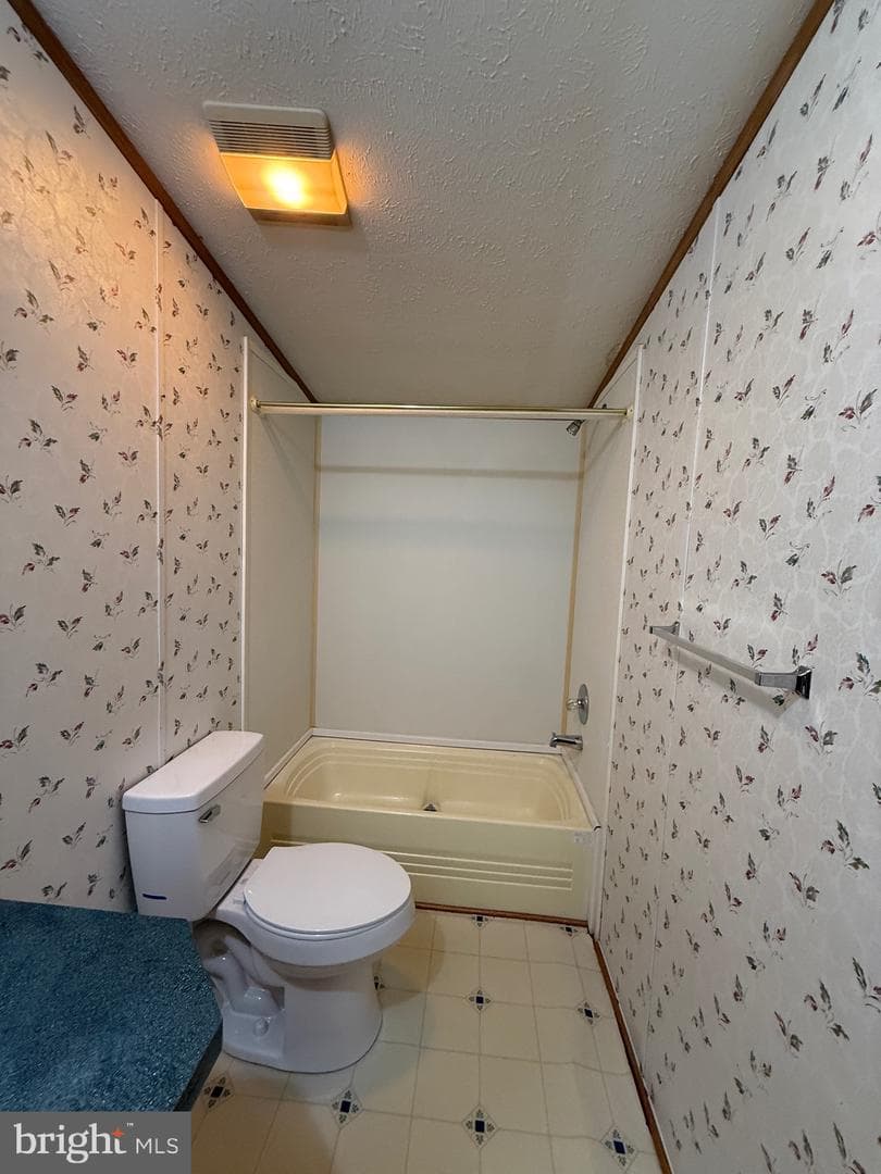 9241 Clare Circle photo 26