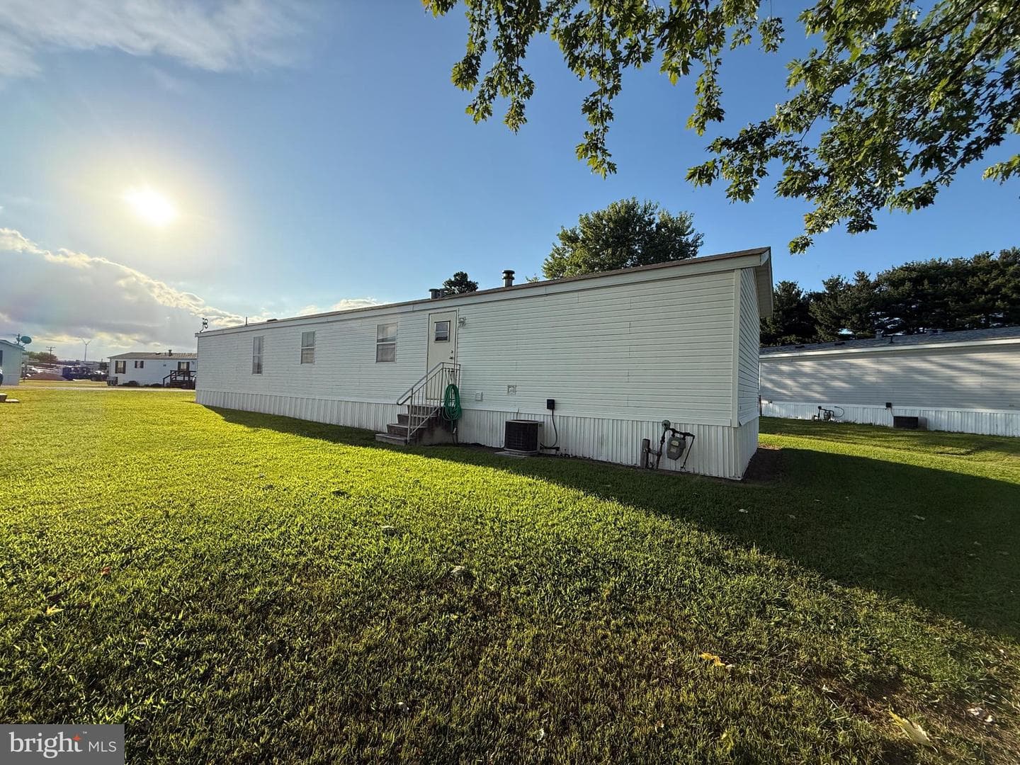 9241 Clare Circle photo 4