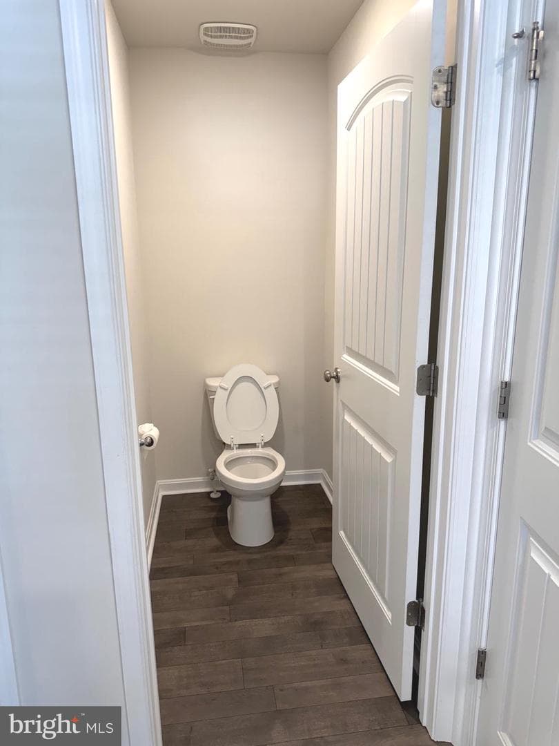 1712 Severn Street photo 35