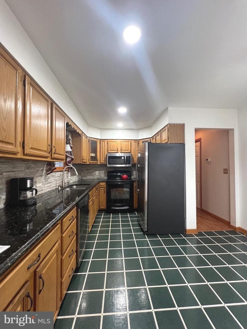 30883 Ward Road photo 18
