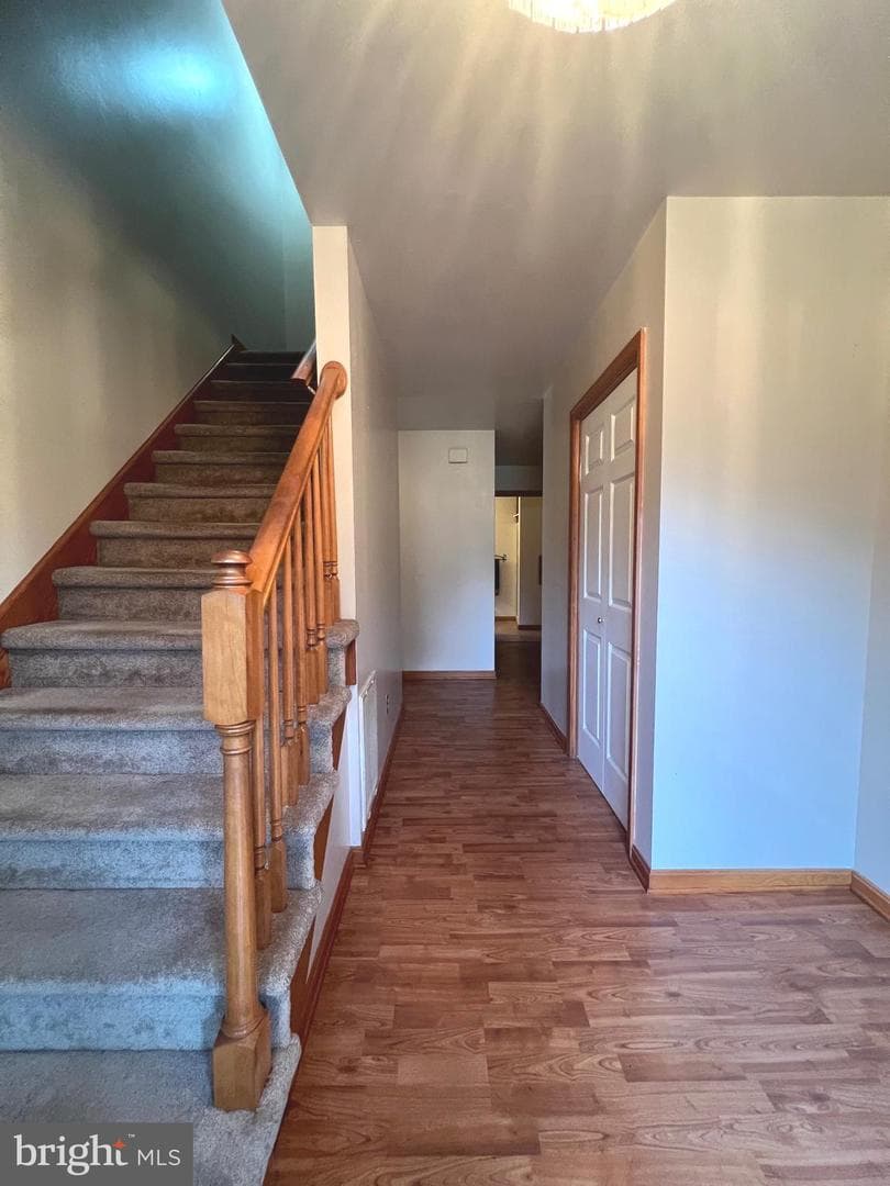 30883 Ward Road photo 6