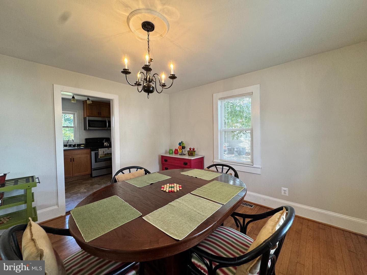 204 Holland Avenue photo 10