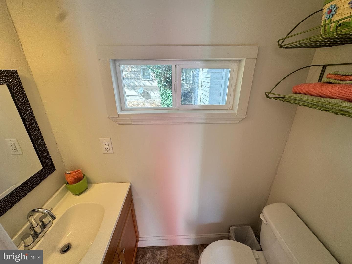 204 Holland Avenue photo 22