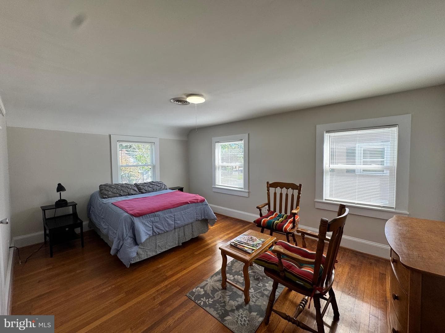 204 Holland Avenue photo 24