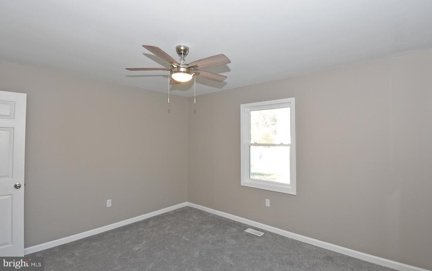 516 Overbrook Drive photo 22