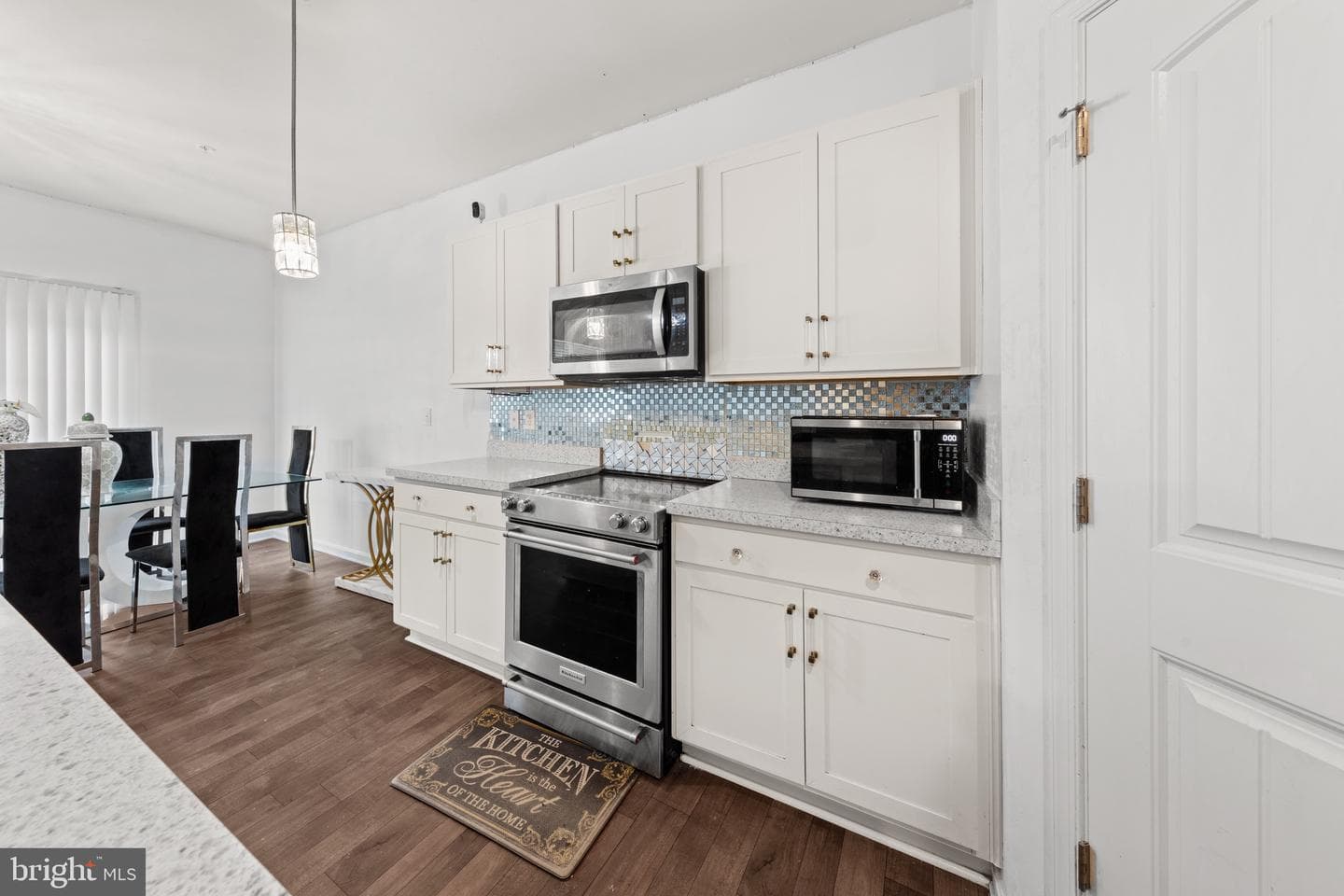 813 Marquis Avenue photo 13