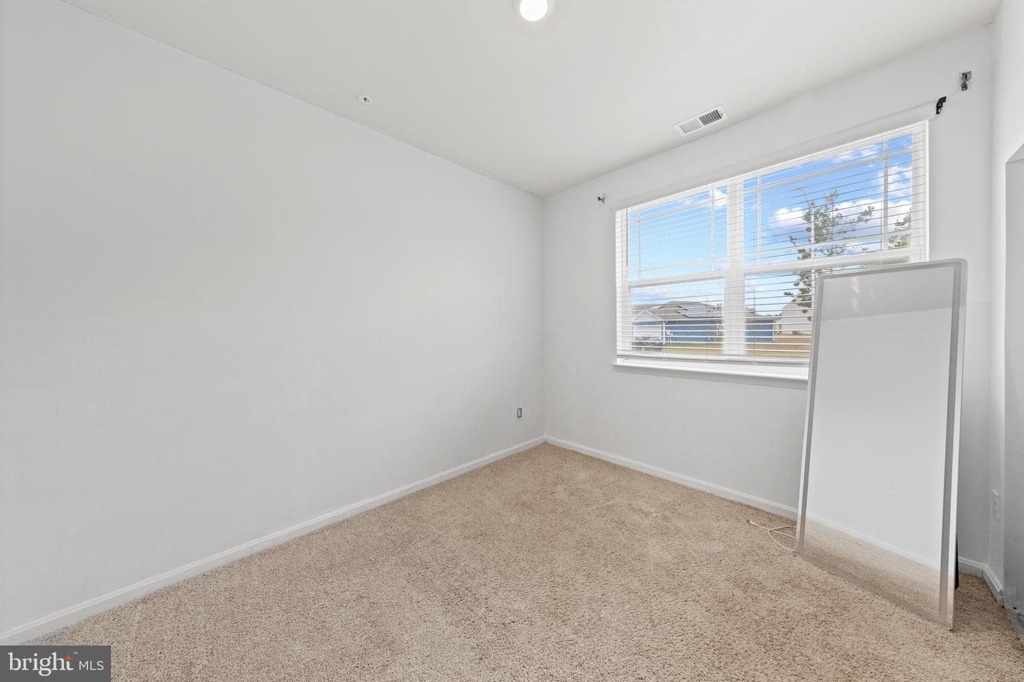 813 Marquis Avenue photo 18