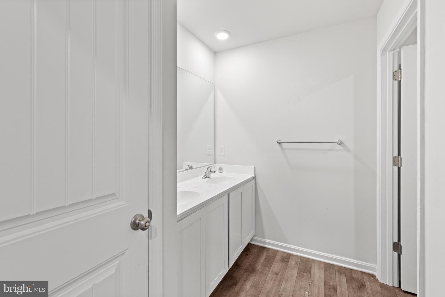813 Marquis Avenue photo 31