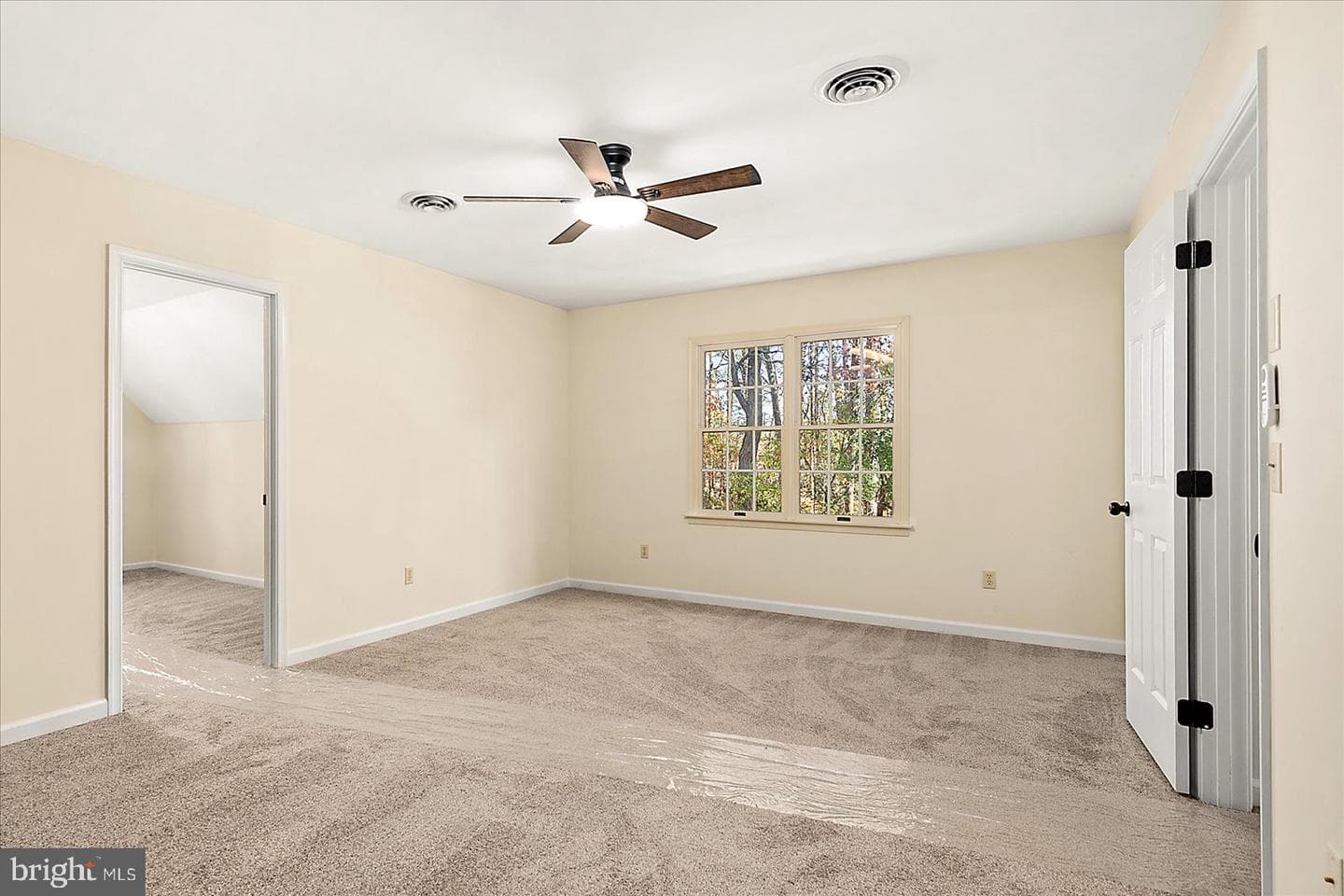 5991 Hounds Bay Circle photo 27