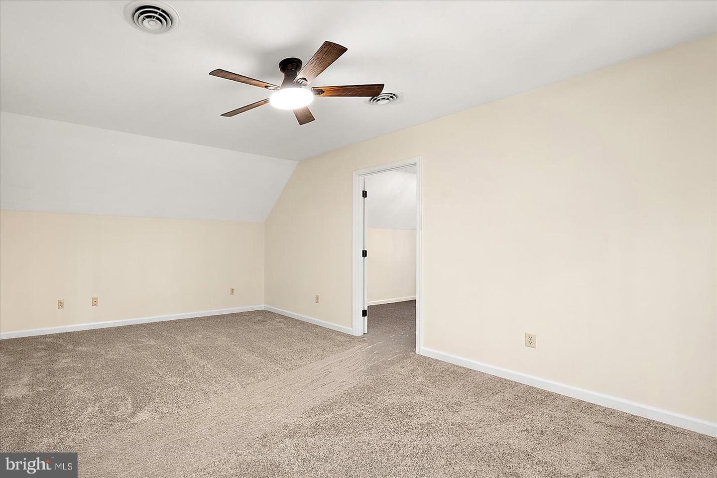 5991 Hounds Bay Circle photo 29