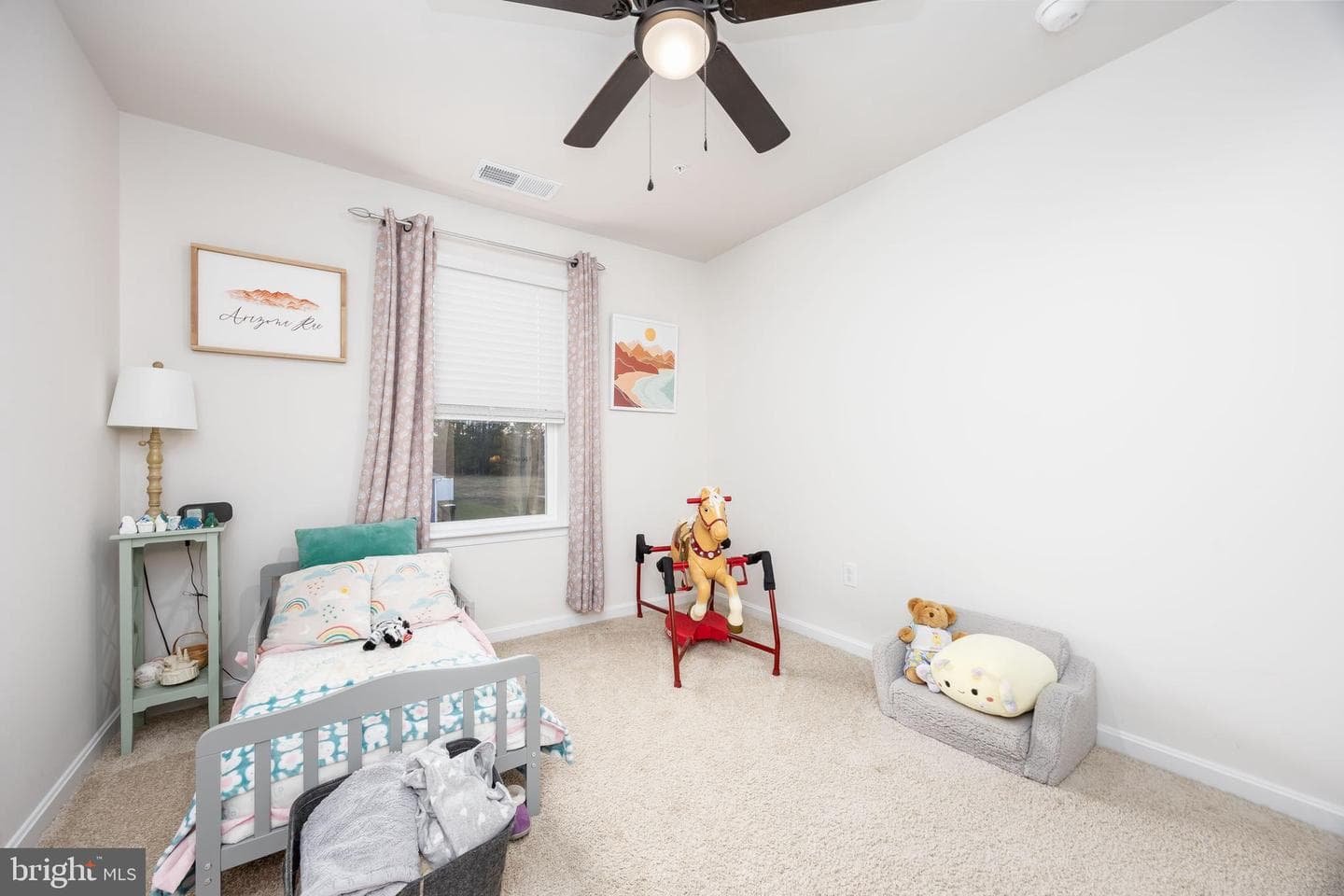 827 Marquis Avenue photo 30