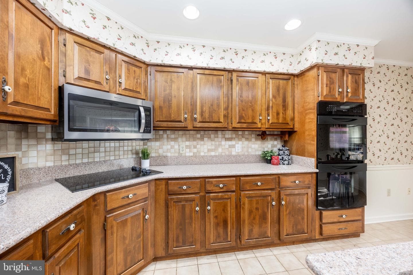 4337 Sturbridge Drive photo 18