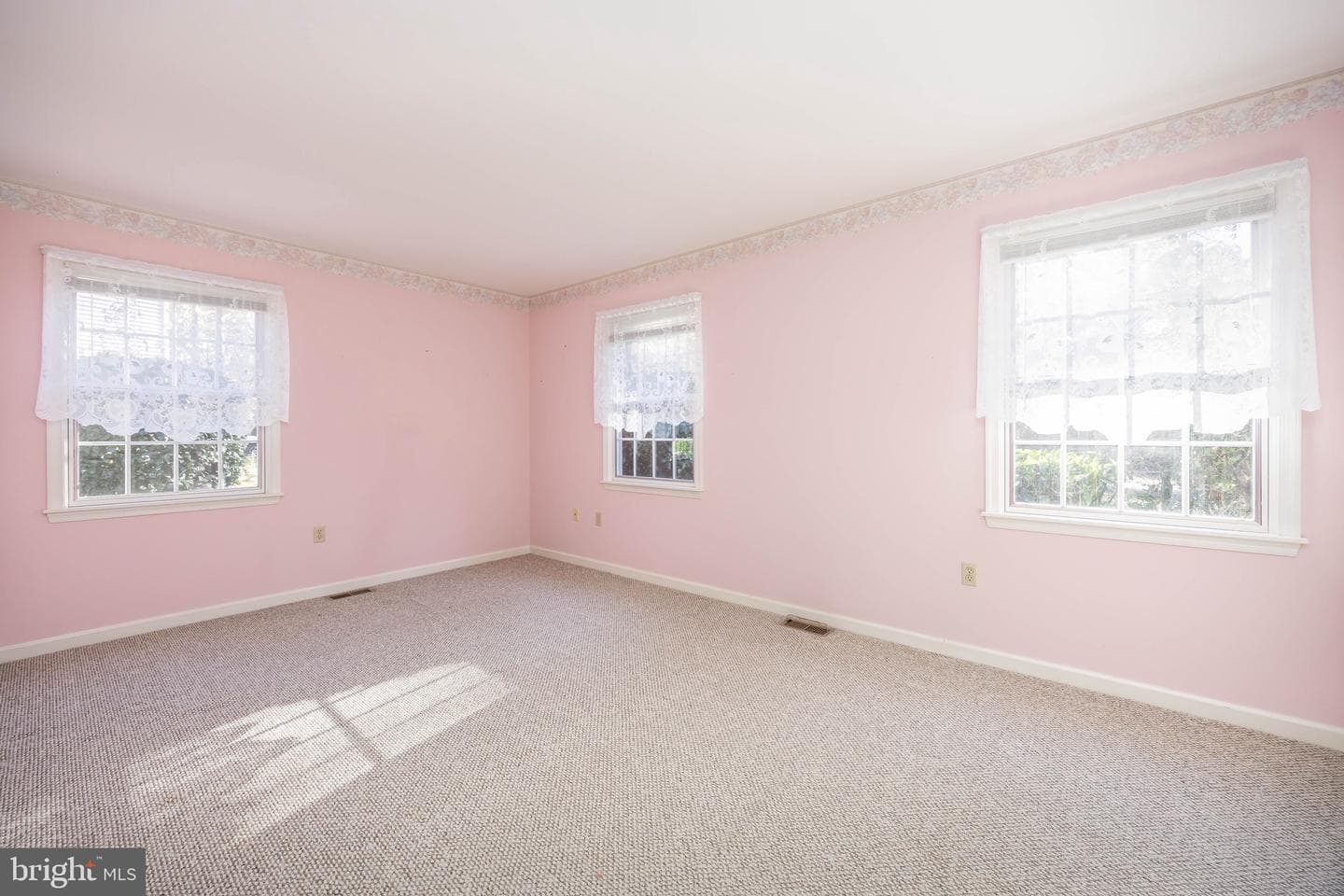 4337 Sturbridge Drive photo 40