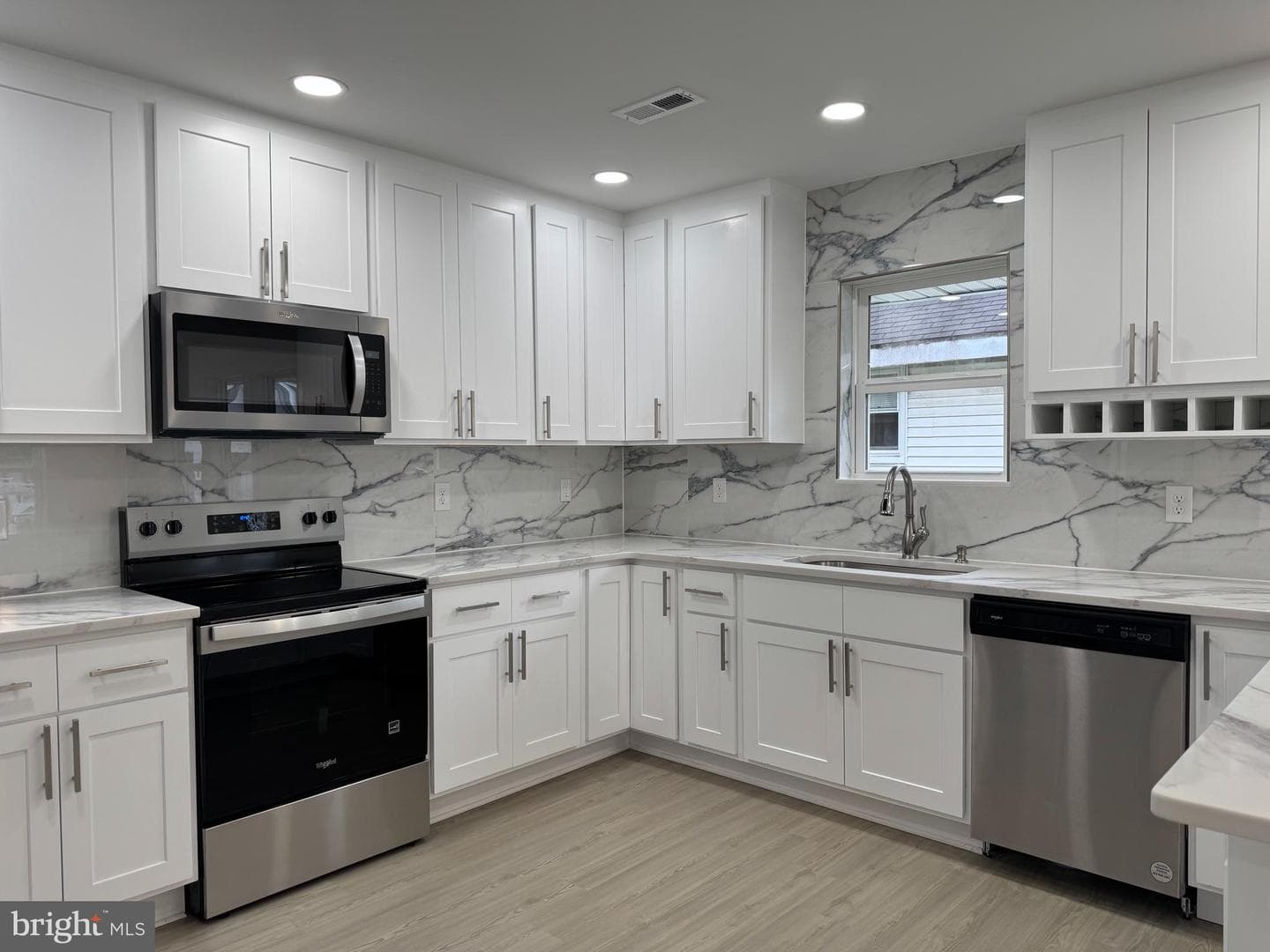 625 Liberty Street photo 18
