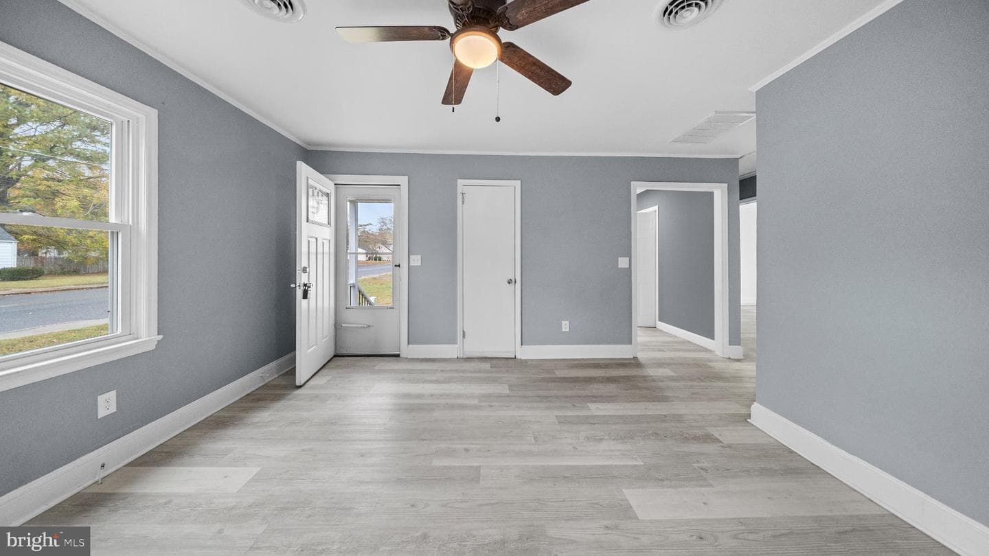 1007 Spring Avenue photo 4