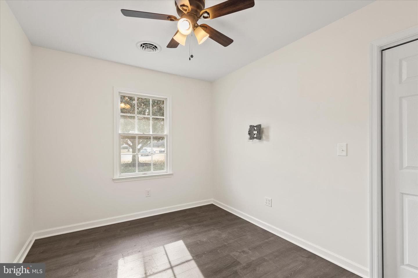 4696 Straw Ridge Lane photo 15