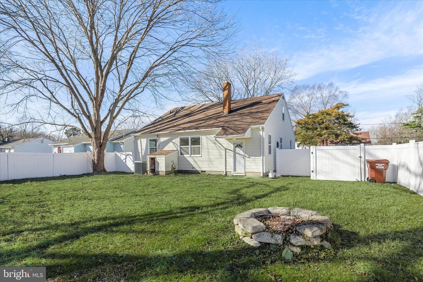 105 Spruce Street photo 34