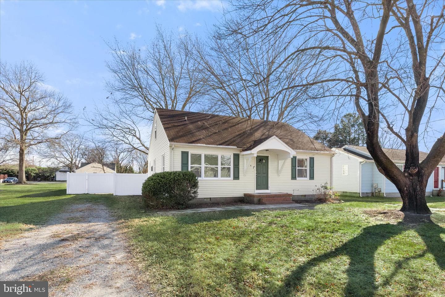 105 Spruce Street photo 4