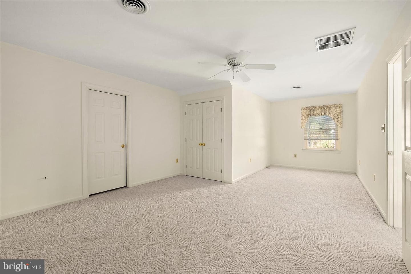709 Grason Lane photo 42