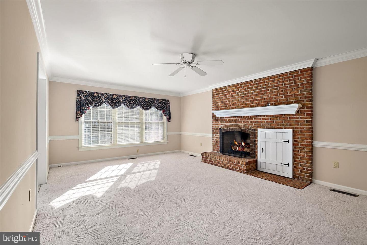 709 Grason Lane photo 7