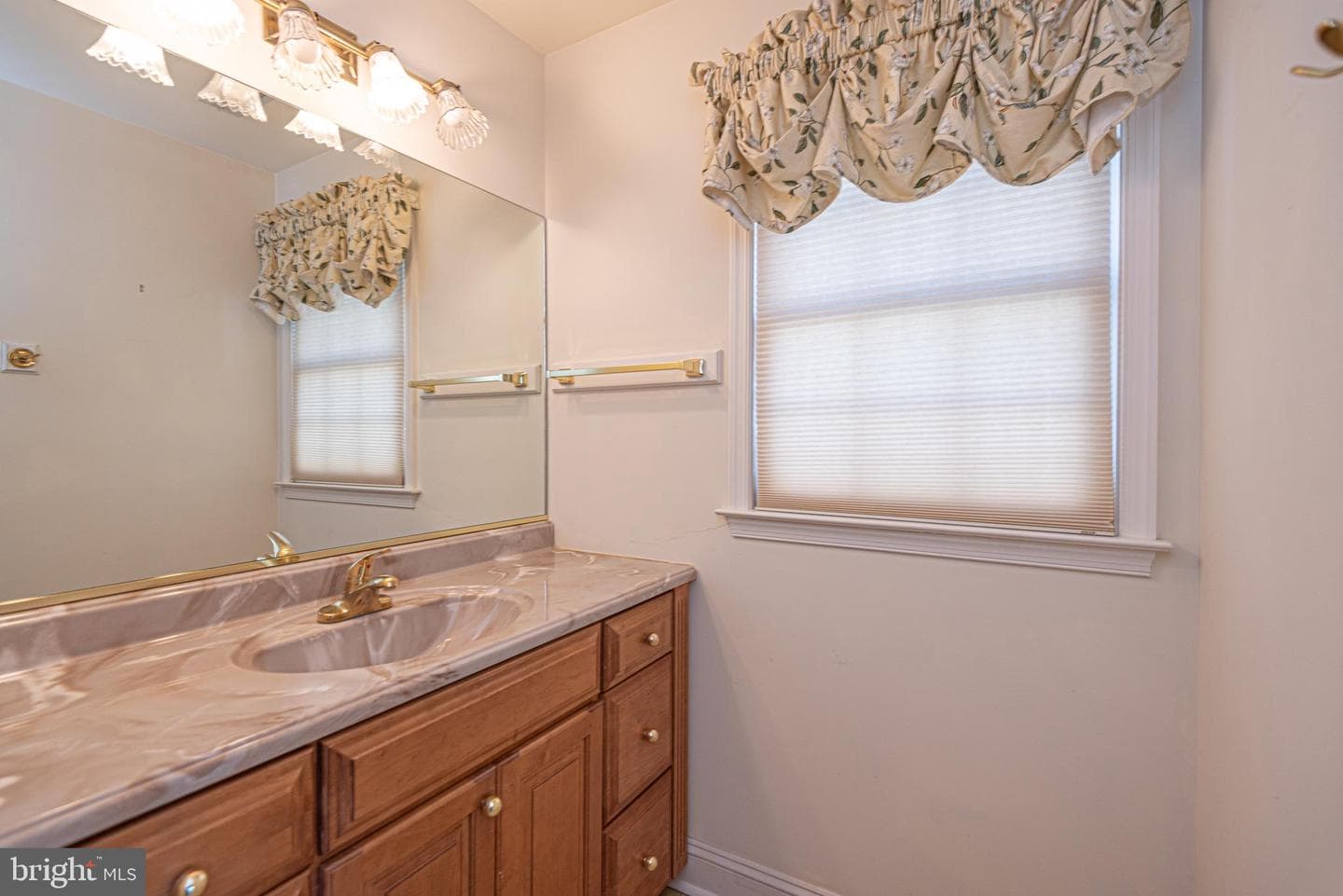 6023 Tarry Town Road photo 31