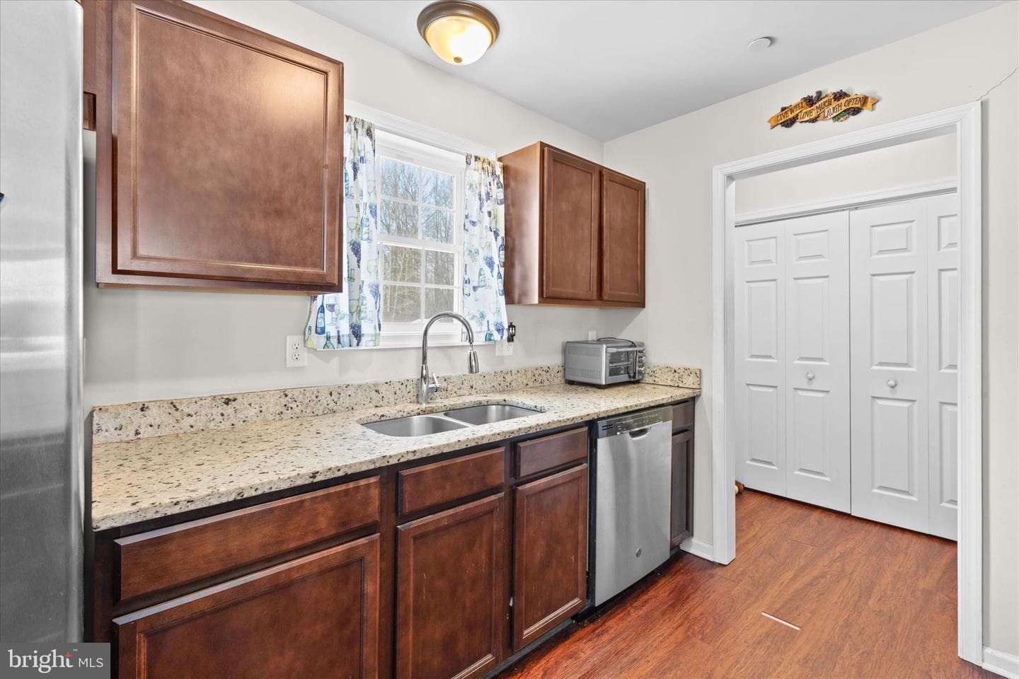 9019 Stage Road photo 11