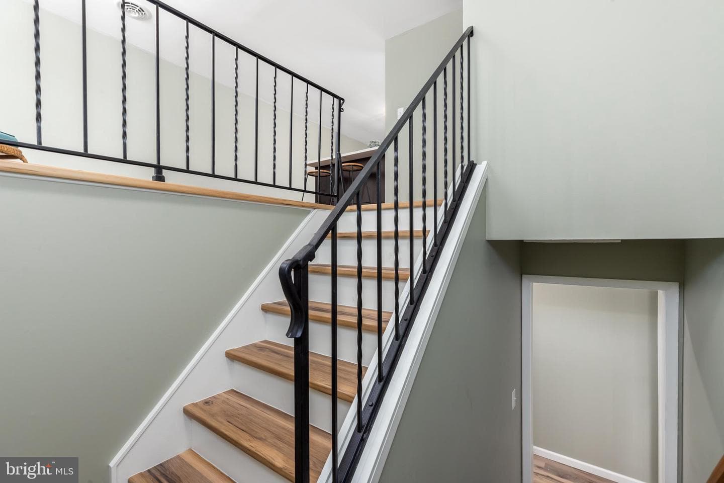 705 Buckingham Circle photo 20