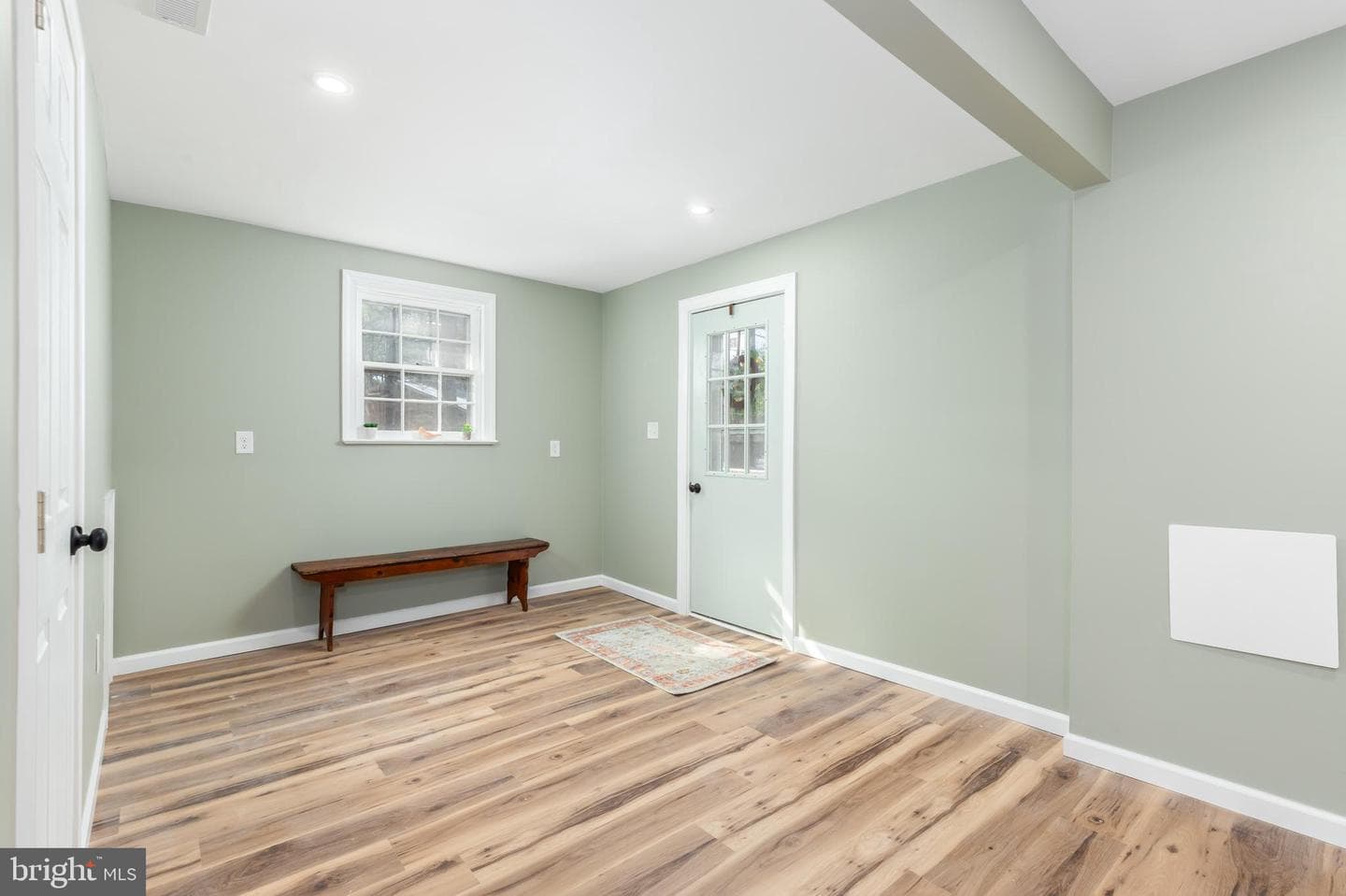 705 Buckingham Circle photo 32
