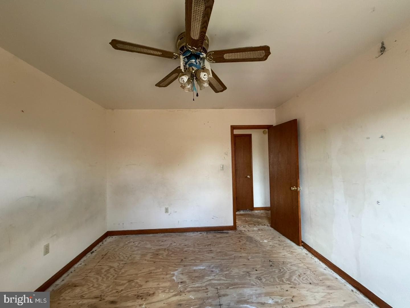 30827 Ward Road photo 25