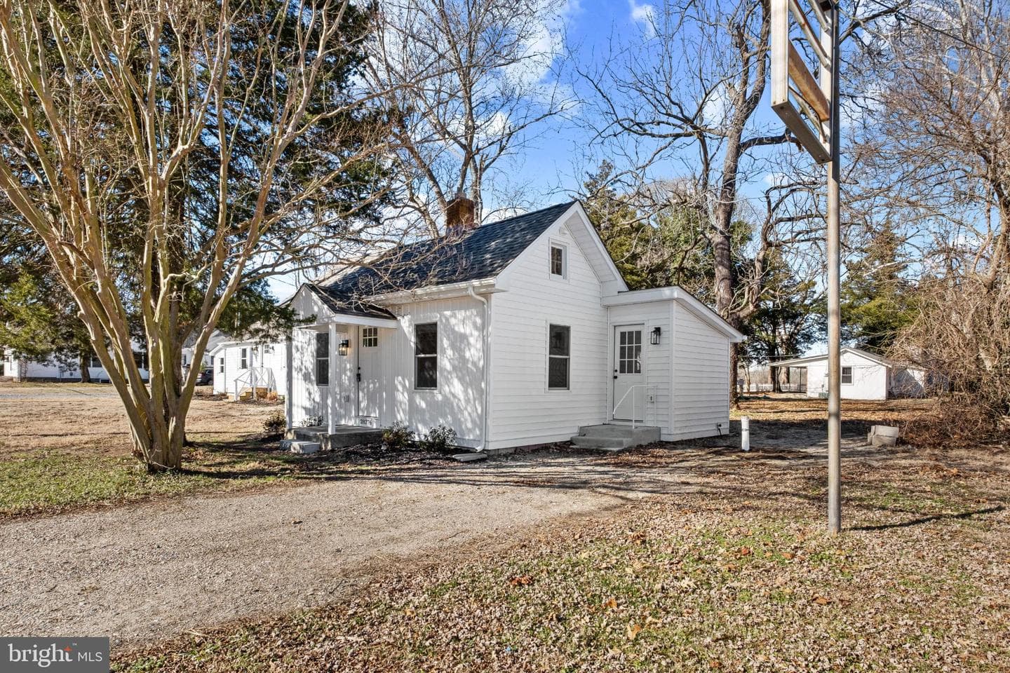 28276 Riverside Drive, Salisbury