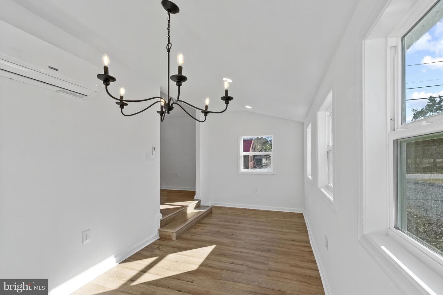 28272 Riverside Drive photo 23