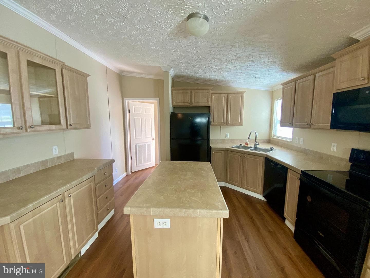 7877 Dublin Road photo 30
