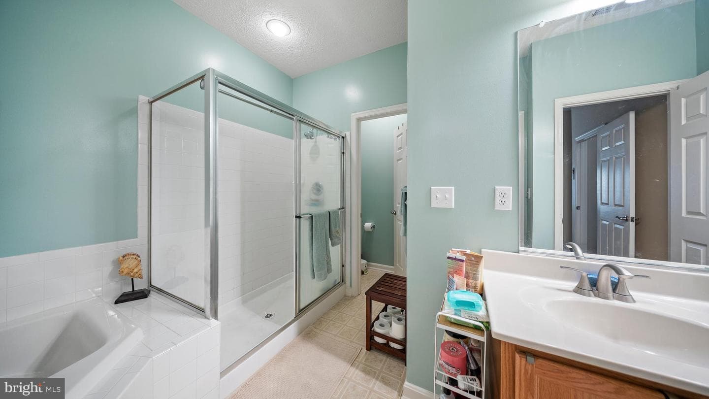9555 Wedge Way photo 18
