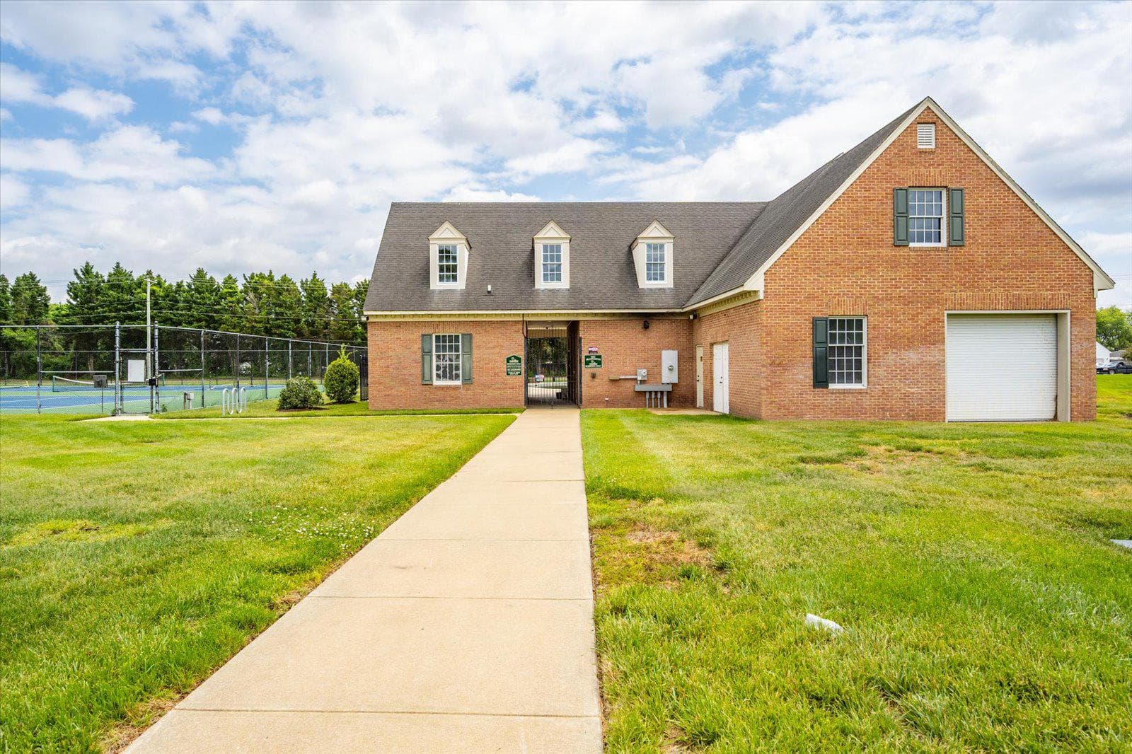 27457 Equestrian Drive photo 79