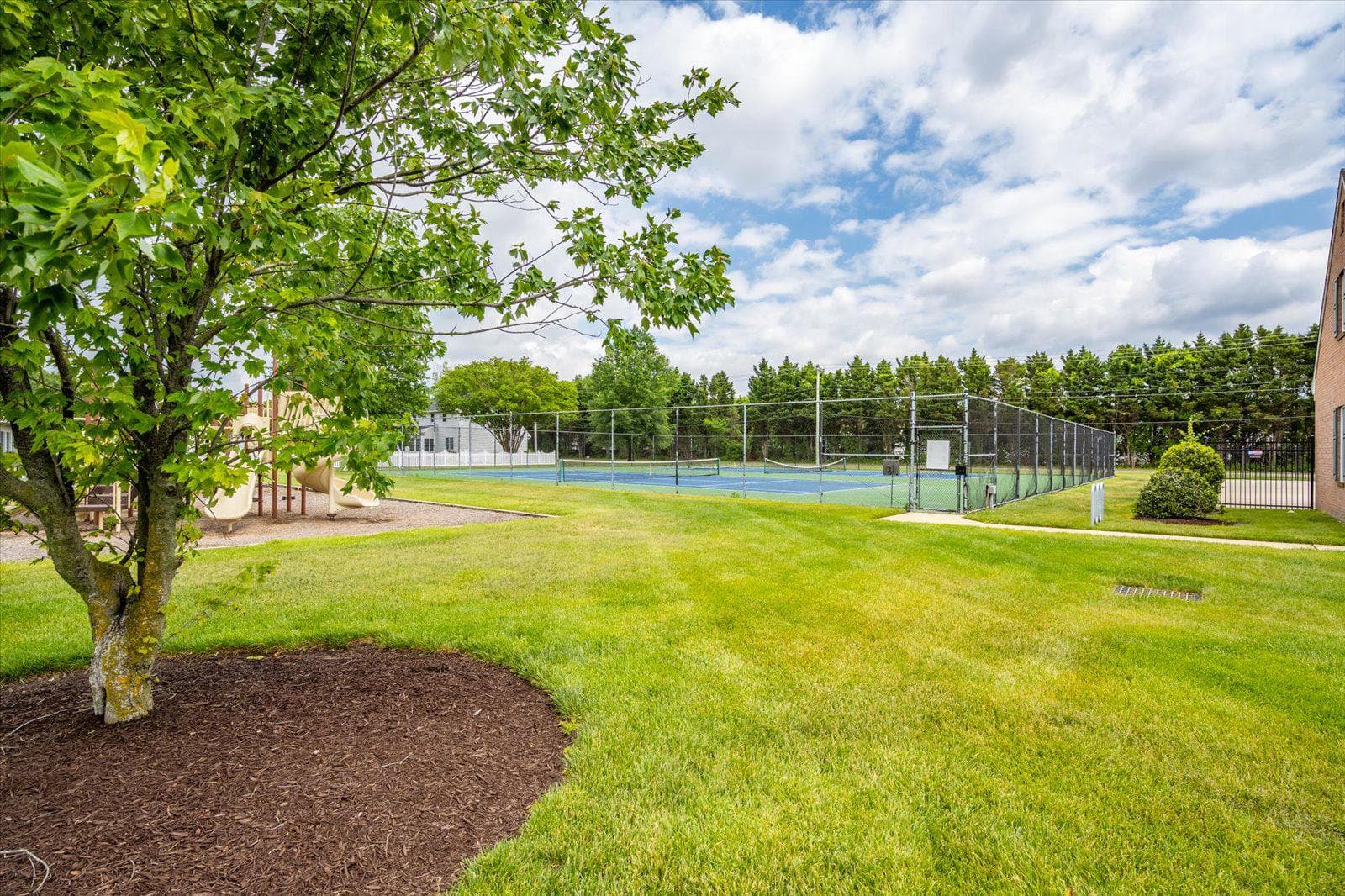 27457 Equestrian Drive photo 81