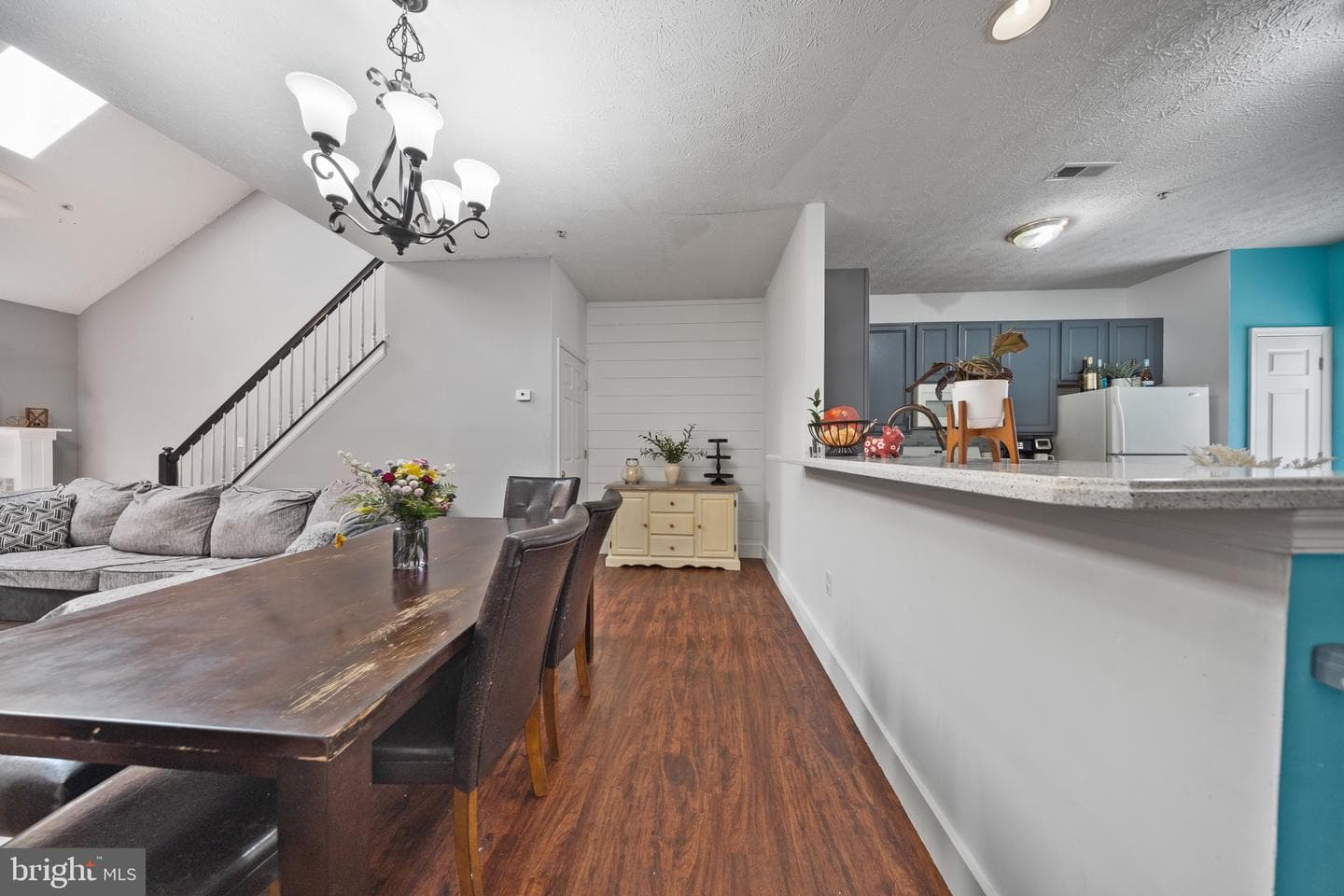 9016 Executive Club Dr photo 5