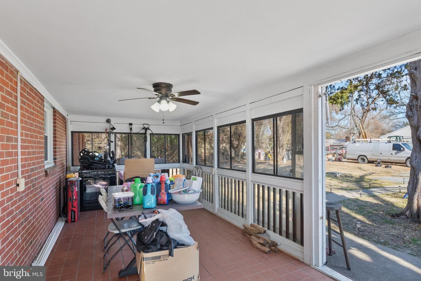 28570 Ocean Gateway photo 33