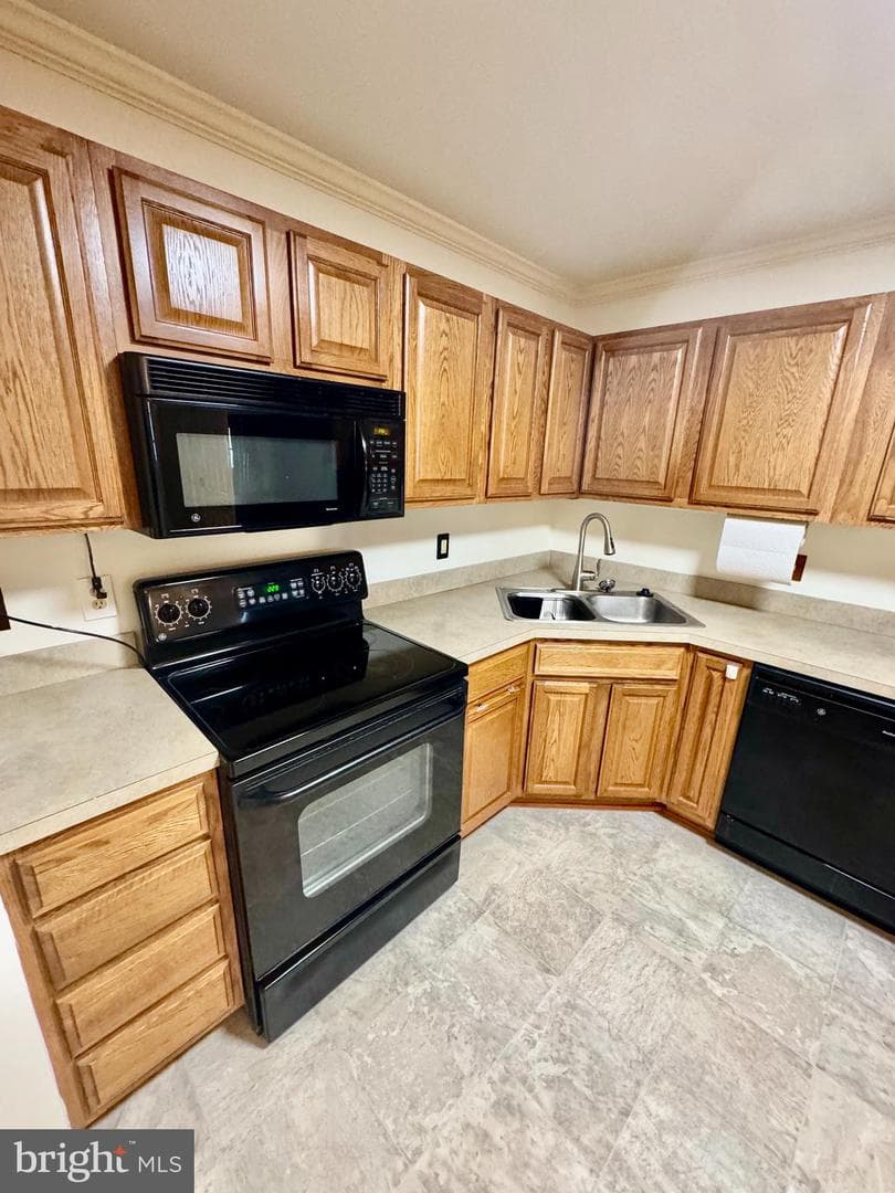 1101 S Schumaker Drive #010 photo 11