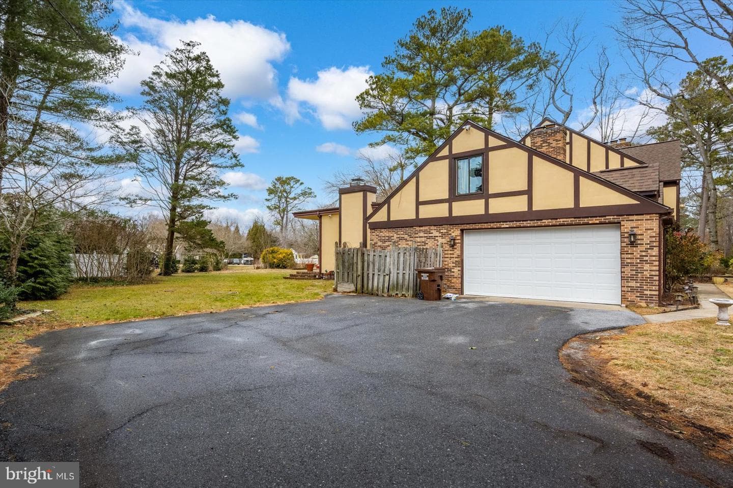 5660 Caledonia Dr photo 78