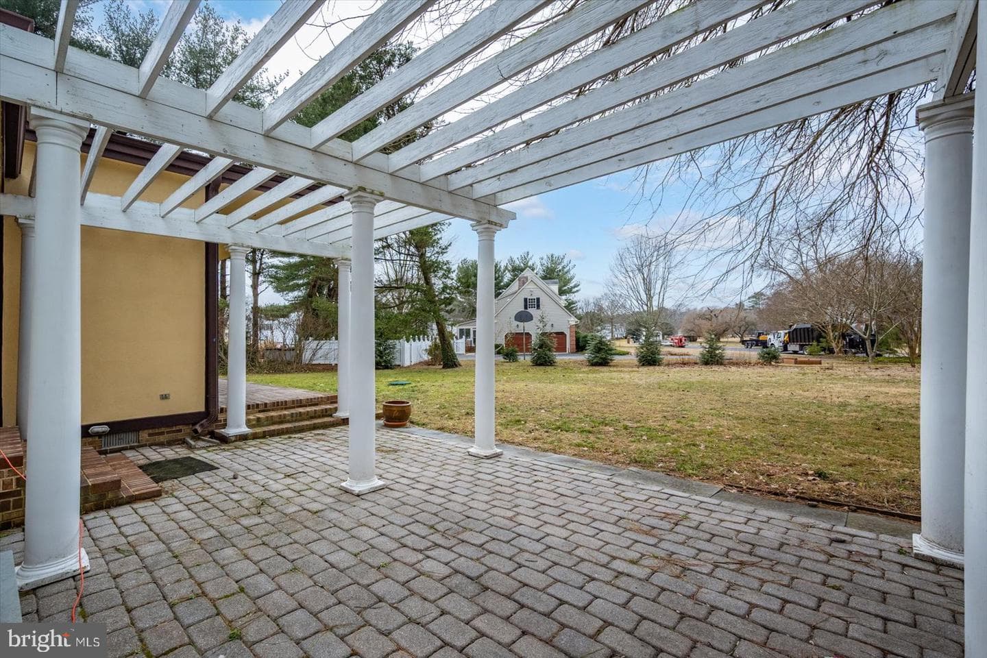5660 Caledonia Dr photo 84