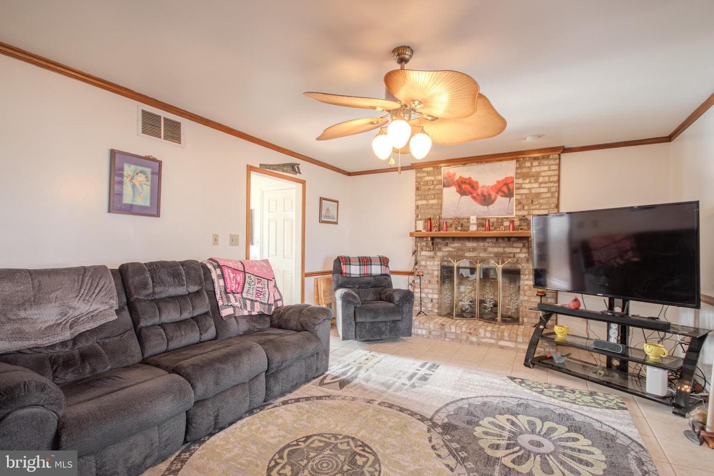 27416 Patriot Drive photo 8
