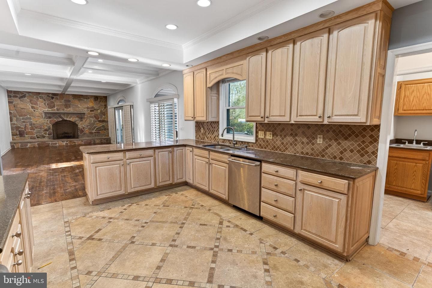 5482 Royal Mile Boulevard photo 14