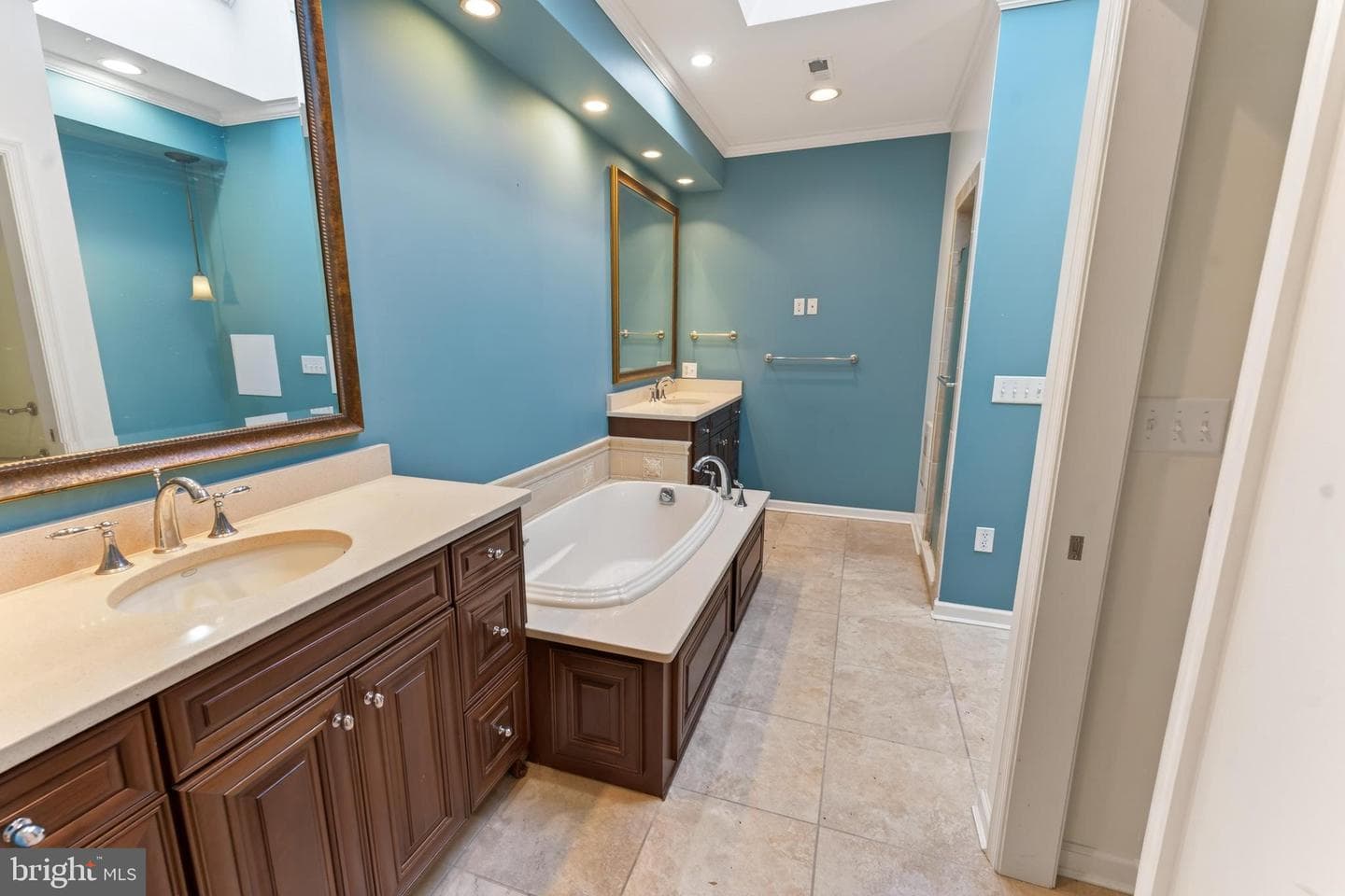 5482 Royal Mile Boulevard photo 33