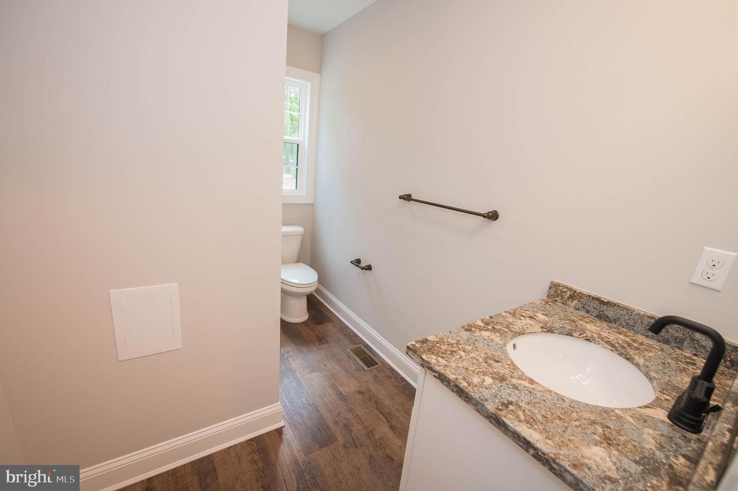 918 S Park Drive photo 35