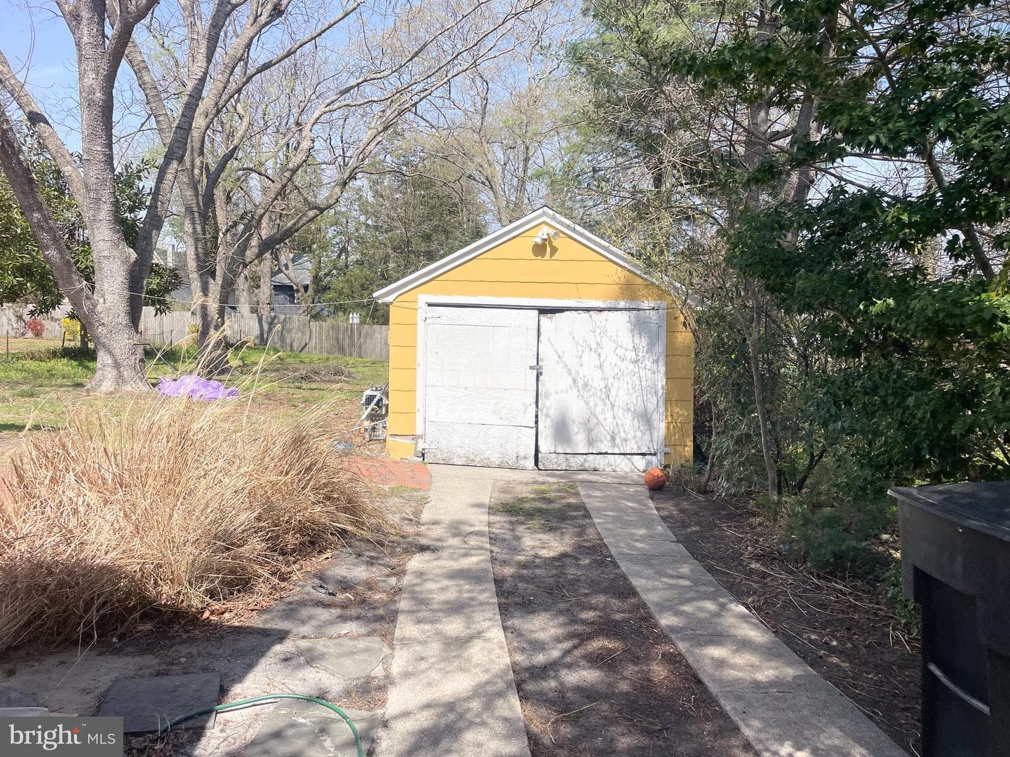 227 South Blvd photo 4